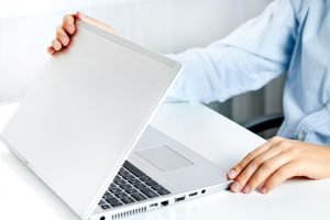 closing-laptop-for-work-life-balance